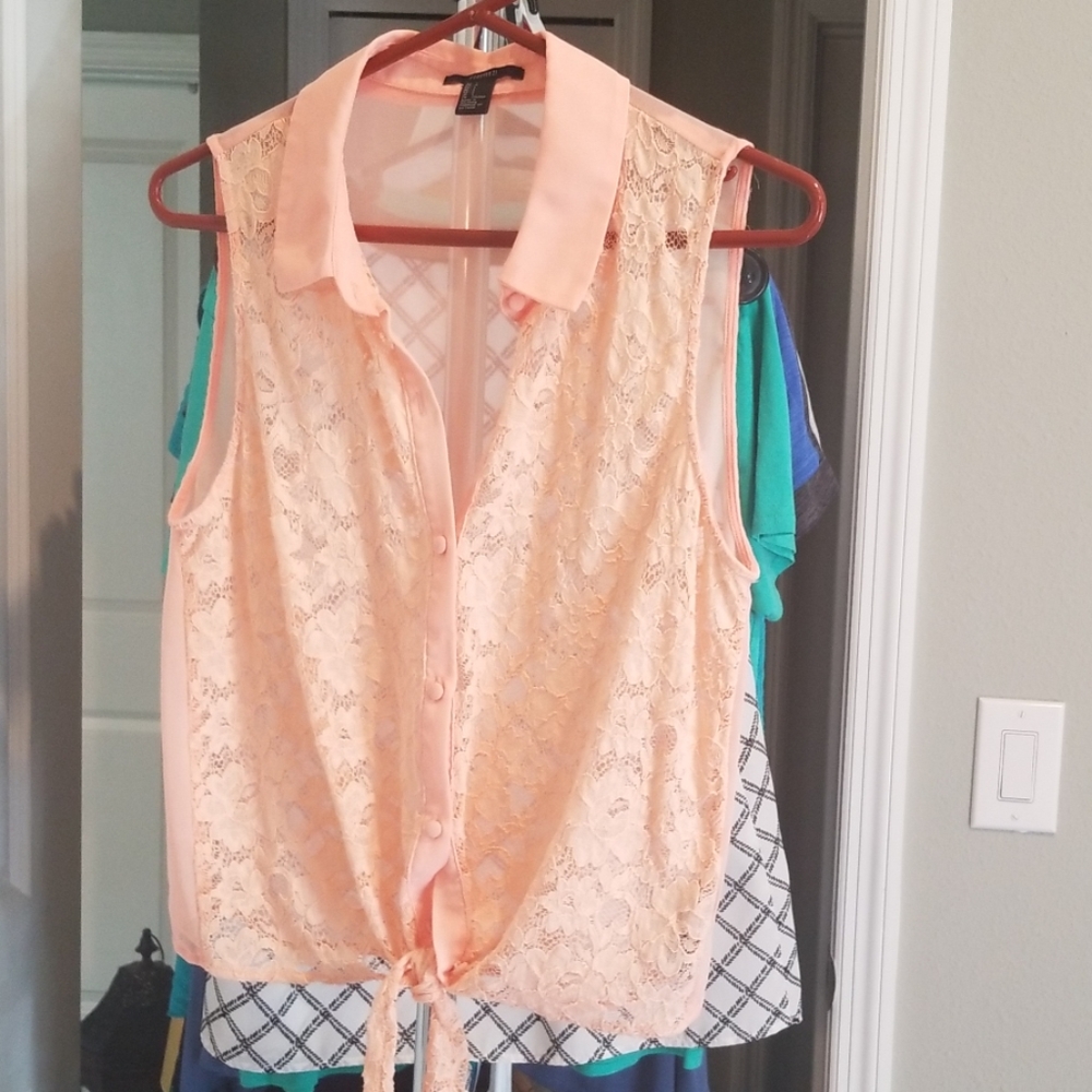 Peach Lace Sheer Top 🍑